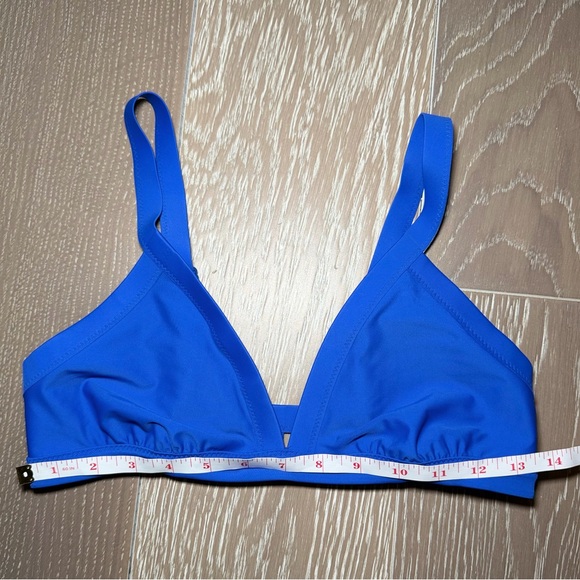 Lululemon Athletica Royal Blue Sports Bra Size 6 Yoga Gym - Picture 2 of 4
